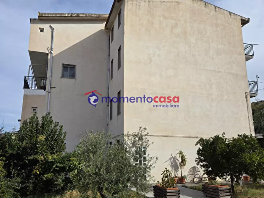 Immagine 8 di Appartamento in vendita  in CONTRADA MORLOQUIO a Reggio Di Calabria
