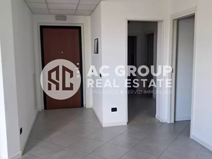 Immagine 4 di Ufficio in affitto  in Via E. de Balaguer a Saronno