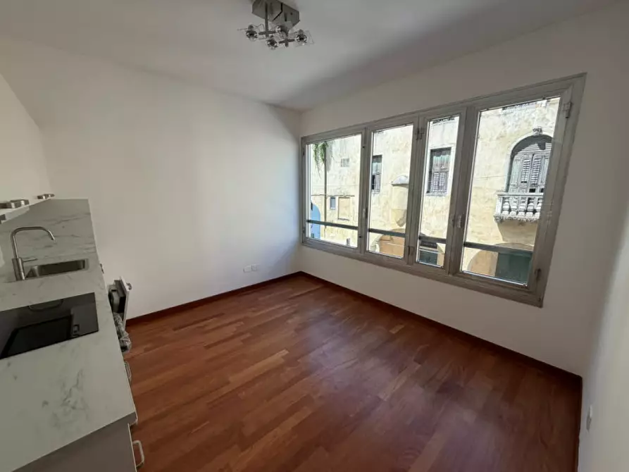 Immagine 3 di Appartamento in affitto  in Via dei Borromeo a Padova