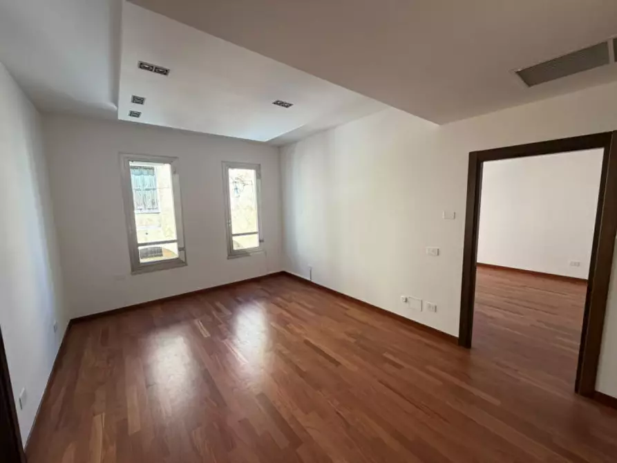 Immagine 8 di Appartamento in affitto  in Via dei Borromeo a Padova
