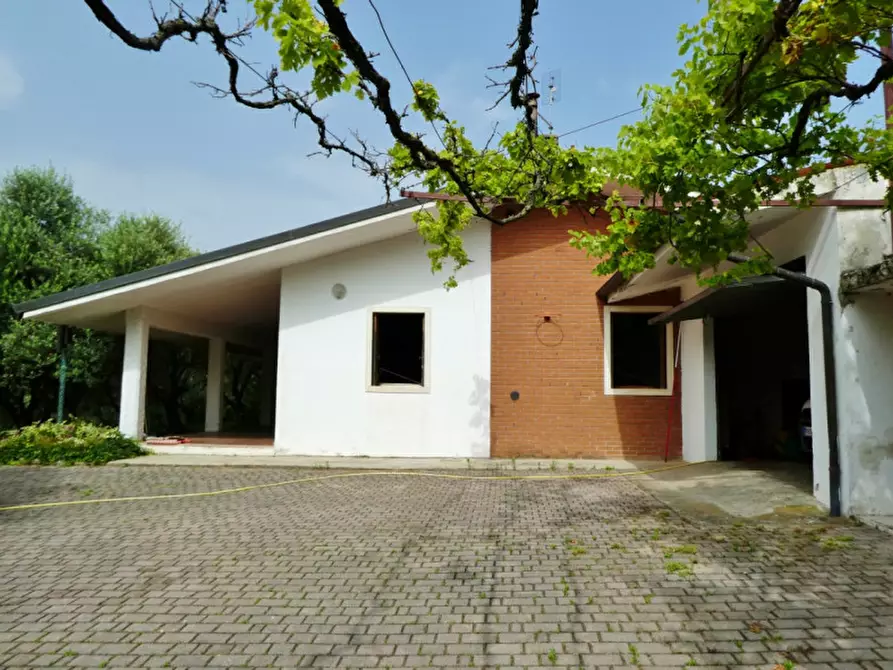 Immagine 8 di Casa indipendente in vendita  in via fagnini a Villaga