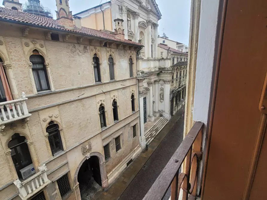 Immagine 1 di Appartamento in affitto  in via manin a Vicenza