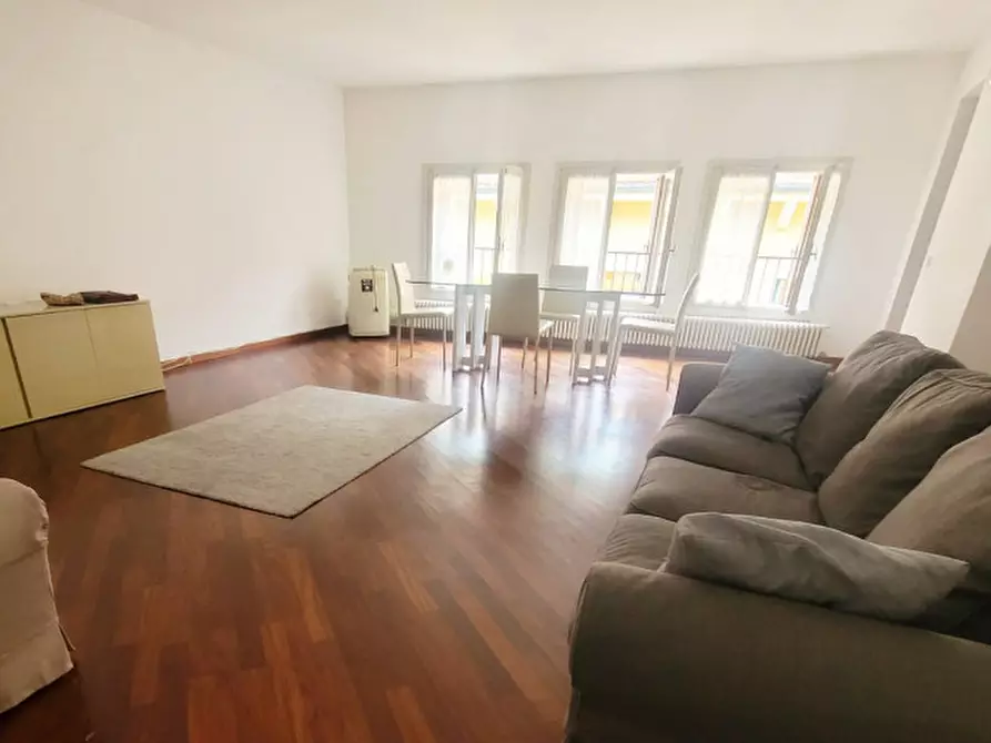 Immagine 2 di Appartamento in affitto  in via manin a Vicenza
