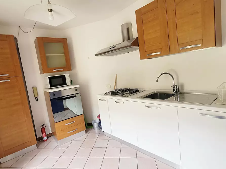 Immagine 9 di Appartamento in affitto  in via manin a Vicenza