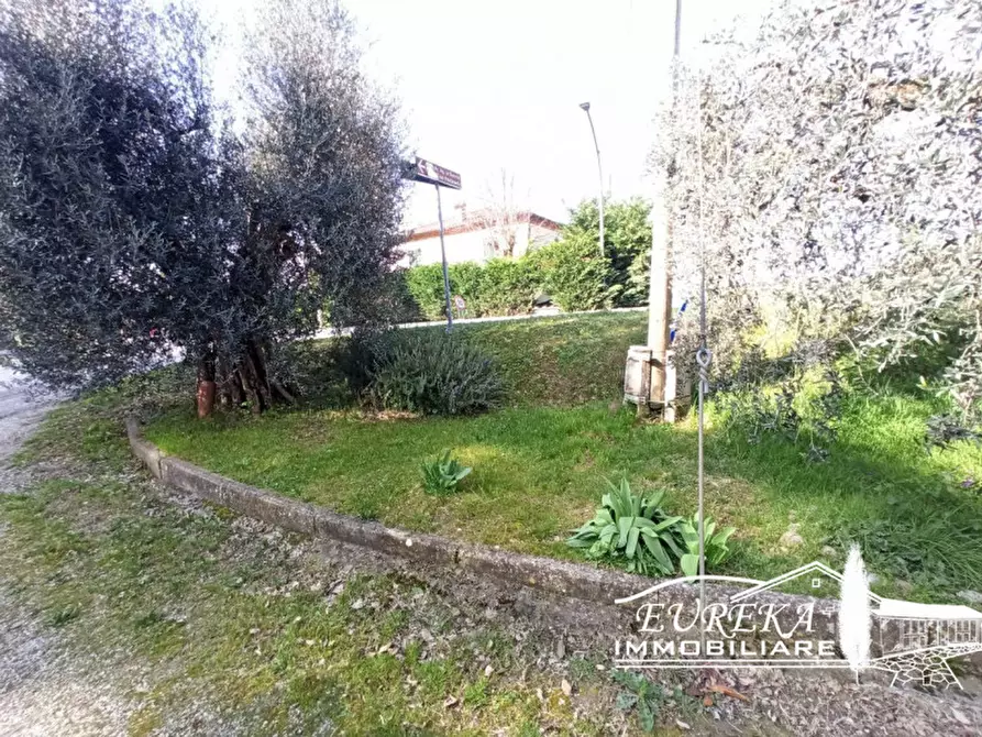 Immagine 24 di Appartamento in vendita  in Strada provinciale di Petrignano del Lago a Castiglione Del Lago