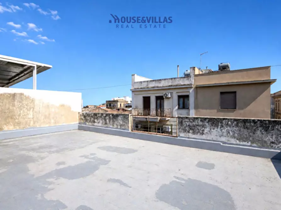 Immagine 4 di Casa indipendente in vendita  in Via San Francesco d'Assisi a Avola