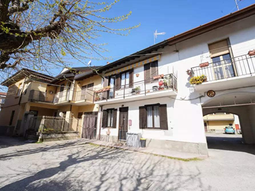 Immagine 3 di Appartamento in vendita  in Via Verri 67 a Biassono