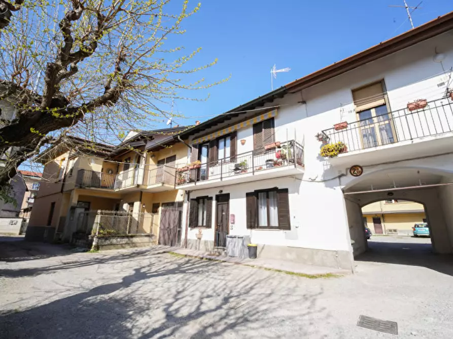 Immagine 25 di Appartamento in vendita  in Via Verri 67 a Biassono