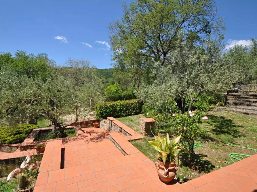 Immagine 5 di Villa in vendita  in San giustino valdarno a Loro Ciuffenna