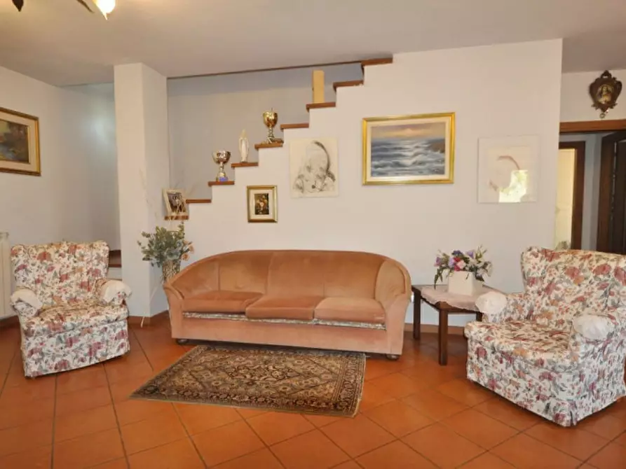 Immagine 11 di Villa in vendita  in San giustino valdarno a Loro Ciuffenna