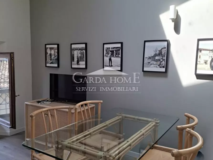 Immagine 2 di Appartamento in affitto  in Piazza Duomo a Desenzano Del Garda