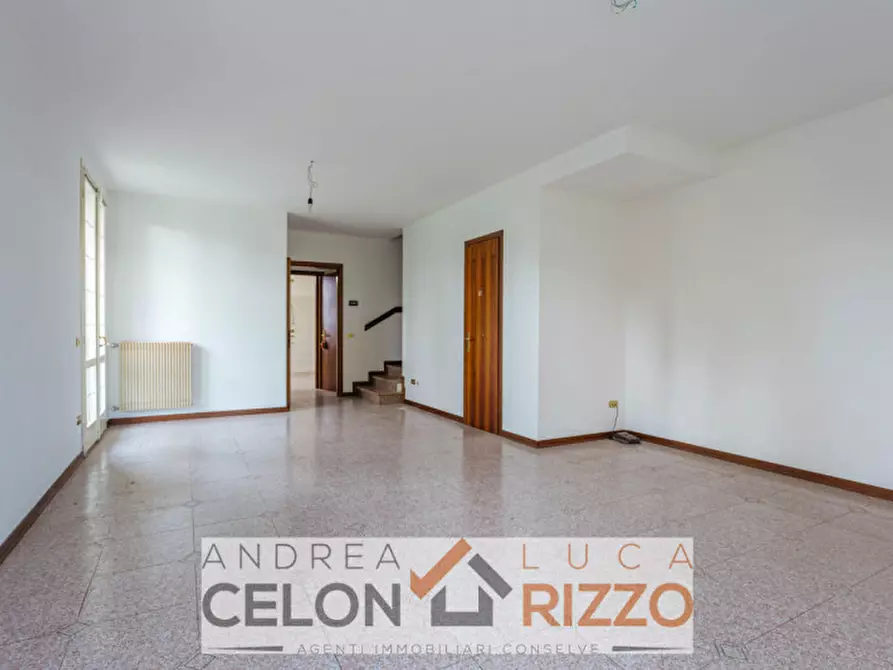 Immagine 3 di Casa bifamiliare in vendita  in Via Giacomo Matteotti a Conselve