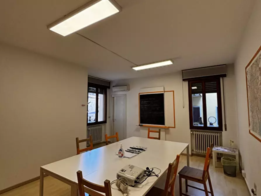 Immagine 9 di Ufficio in affitto  in Via dei Savonarola a Padova