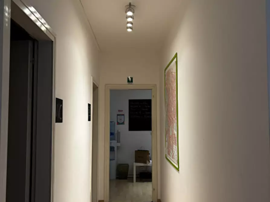 Immagine 11 di Ufficio in affitto  in Via dei Savonarola a Padova