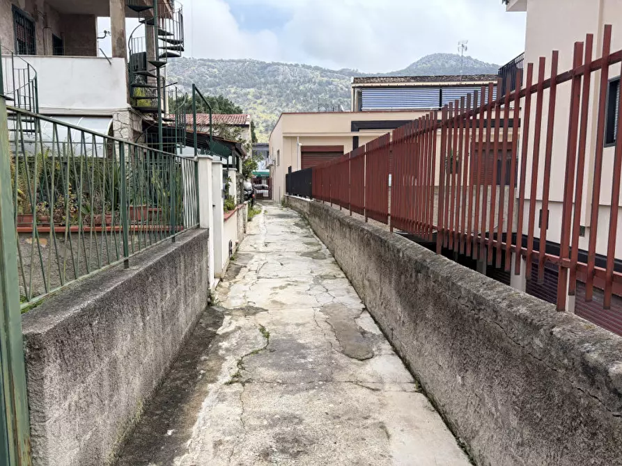 Immagine 3 di Appartamento in vendita  in VIA GIUSEPPE SORGE a Palermo
