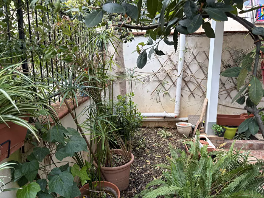 Immagine 4 di Appartamento in vendita  in VIA GIUSEPPE SORGE a Palermo