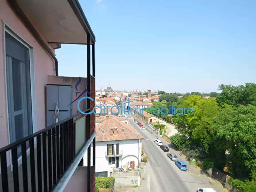 Immagine 5 di Appartamento in vendita  a Pavia