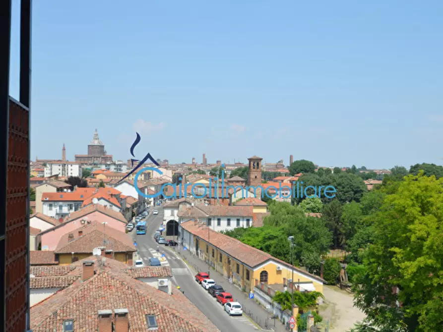 Immagine 6 di Appartamento in vendita  a Pavia