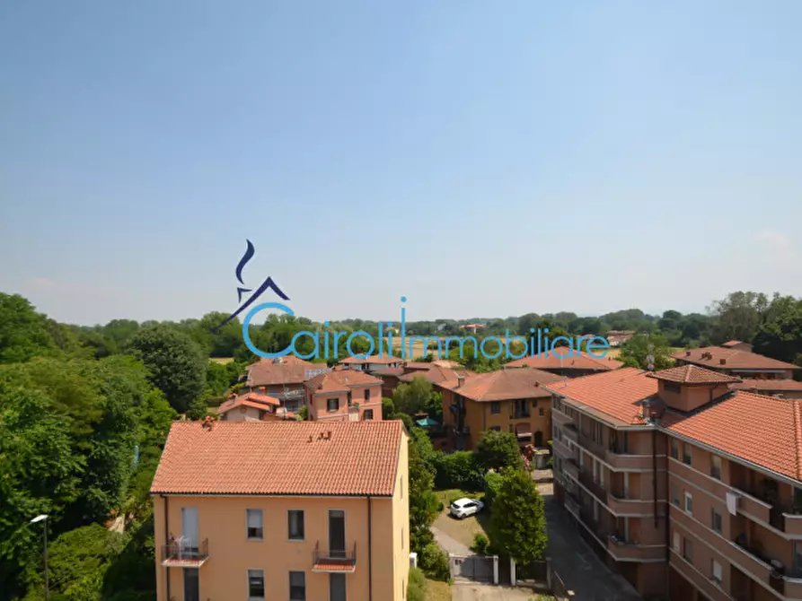 Immagine 19 di Appartamento in vendita  a Pavia