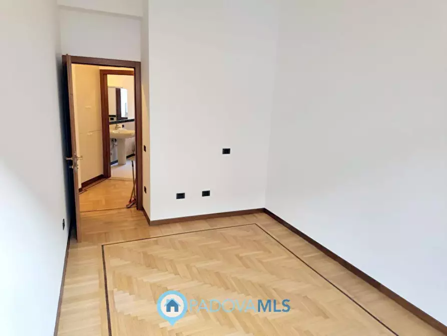 Immagine 15 di Appartamento in affitto  in Via Beato Luca Belludi a Padova