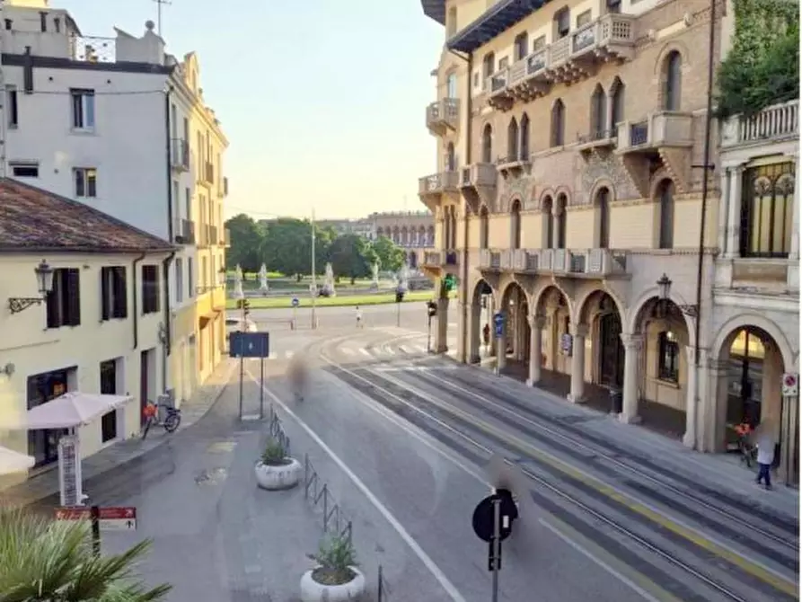 Immagine 28 di Appartamento in affitto  in Via Beato Luca Belludi a Padova