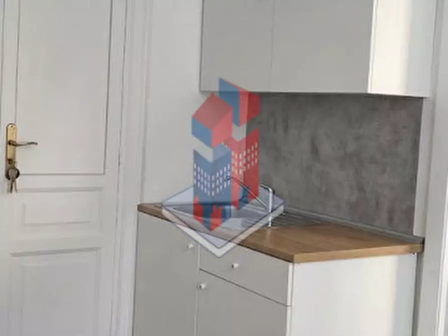 Immagine 11 di Appartamento in vendita  in VIA MASSIMO STANZIONE a Napoli