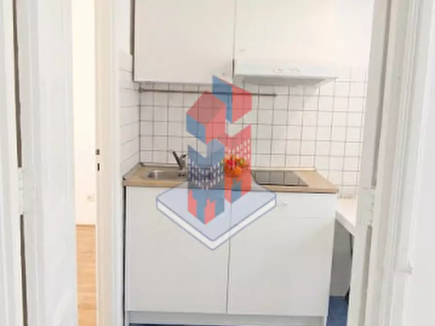 Immagine 20 di Appartamento in vendita  in VIA MASSIMO STANZIONE a Napoli