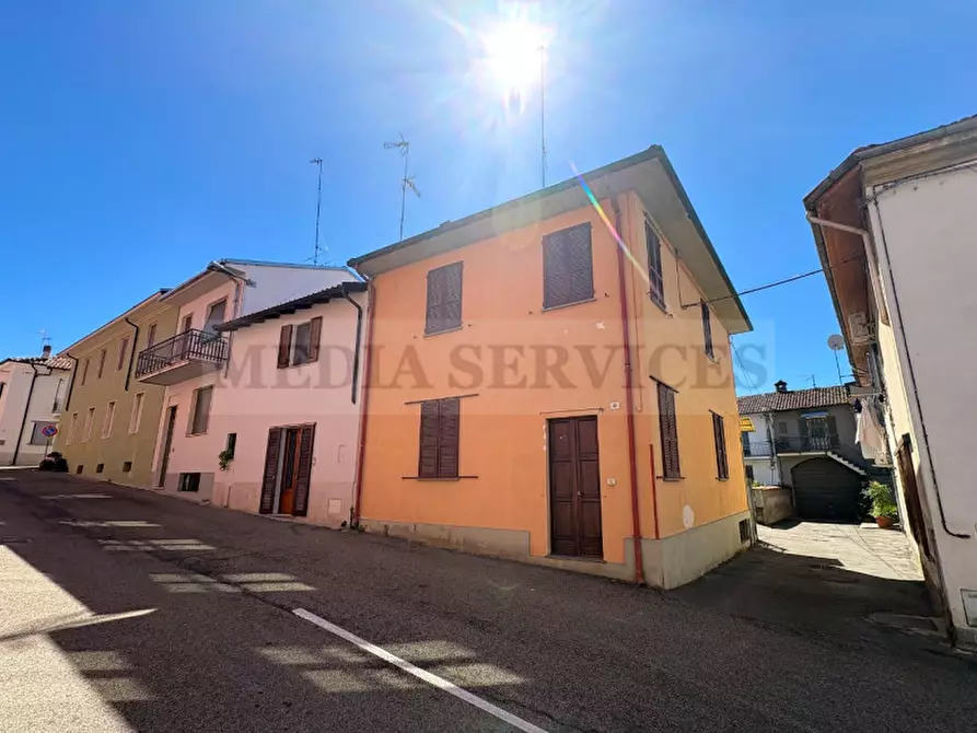 Immagine 3 di Casa indipendente in vendita  in via San Bernardino n° 41 a Sannazzaro De' Burgondi