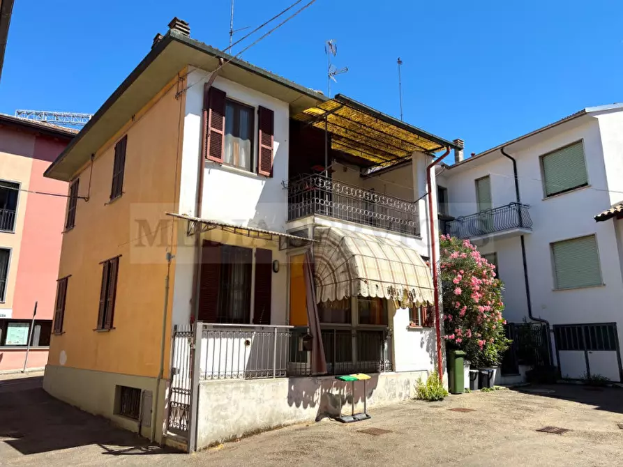 Immagine 15 di Casa indipendente in vendita  in via San Bernardino n° 41 a Sannazzaro De' Burgondi