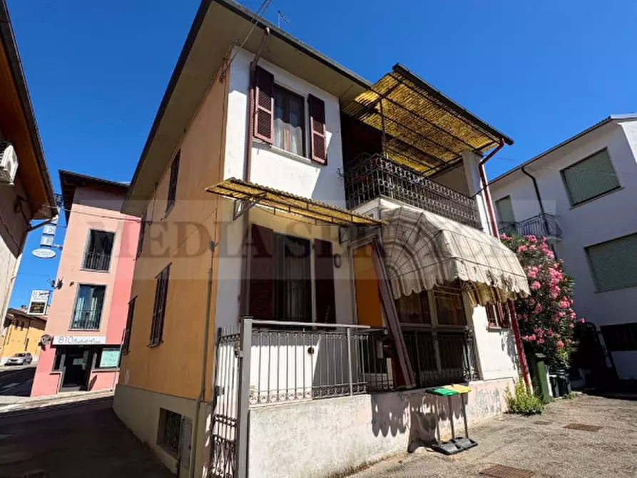 Immagine 19 di Casa indipendente in vendita  in via San Bernardino n° 41 a Sannazzaro De' Burgondi
