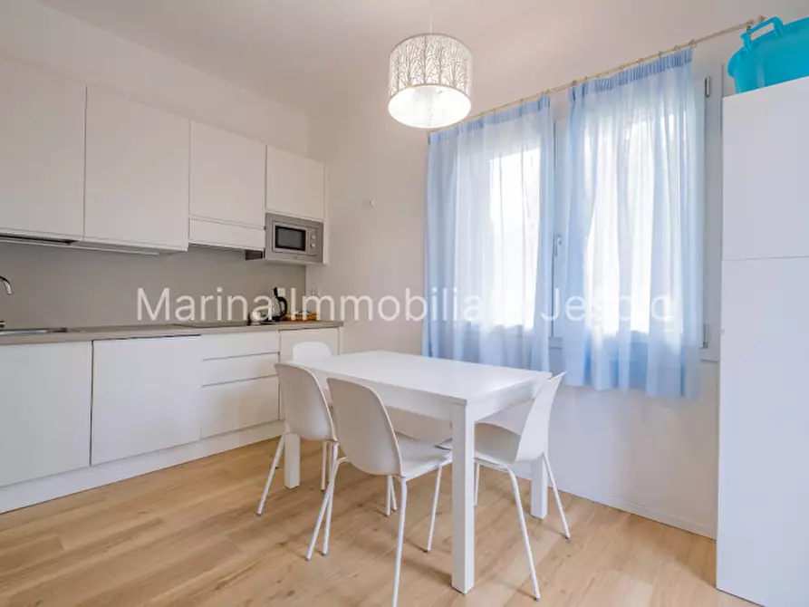 Immagine 4 di Appartamento in vendita  in Via Benvenuto Cellini a Jesolo