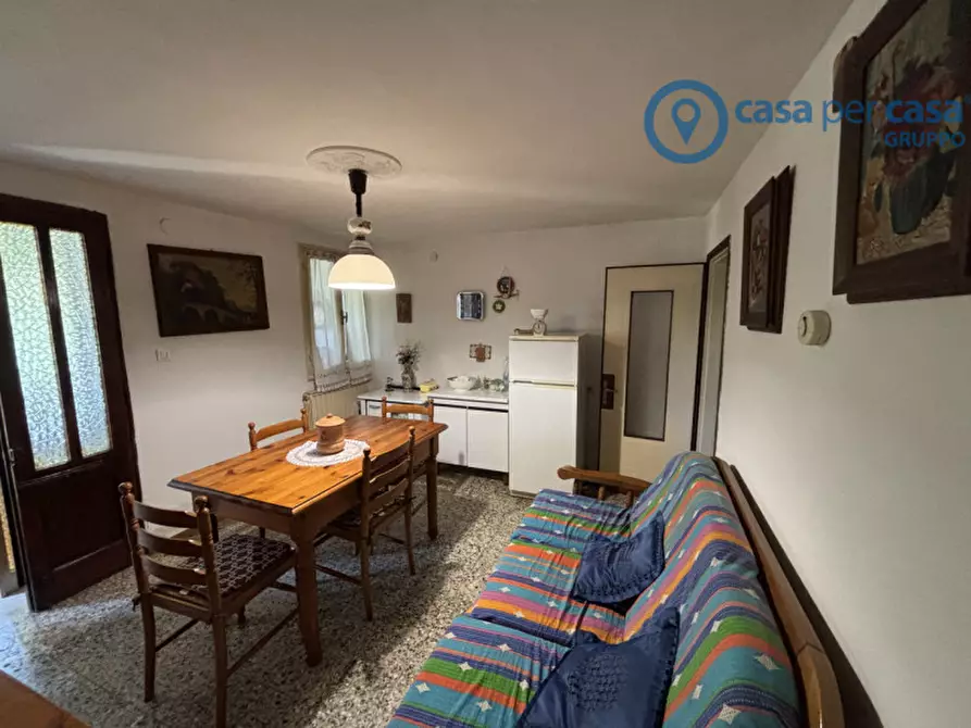 Immagine 3 di Casa bifamiliare in vendita  a Rovigo