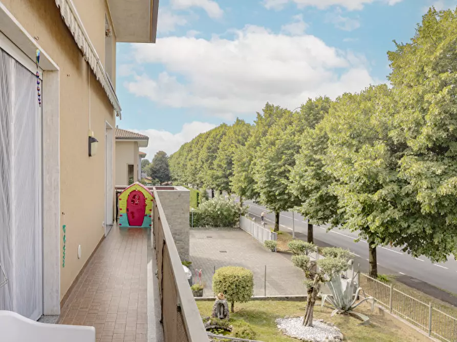 Immagine 9 di Casa bifamiliare in vendita  in Viale Monsignor Pietro Bosio 1, Sotto Il Monte Giovanni XXIII a Sotto Il Monte Giovanni Xxiii