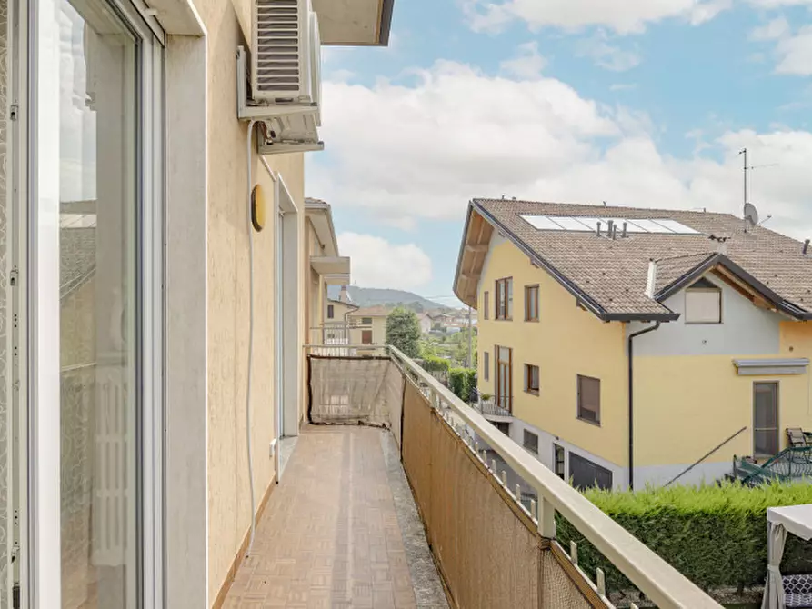 Immagine 22 di Casa bifamiliare in vendita  in Viale Monsignor Pietro Bosio 1, Sotto Il Monte Giovanni XXIII a Sotto Il Monte Giovanni Xxiii