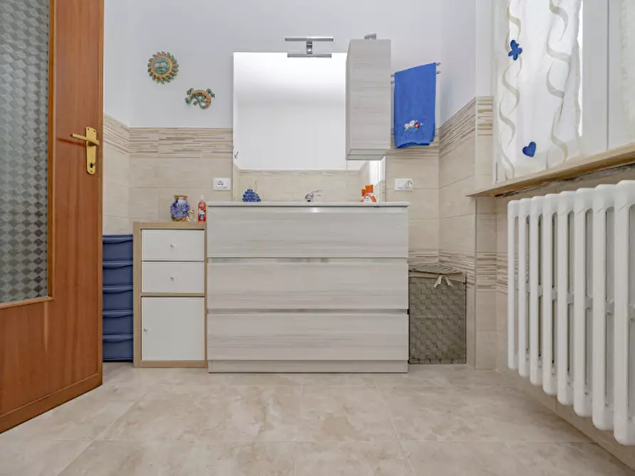 Immagine 30 di Casa bifamiliare in vendita  in Viale Monsignor Pietro Bosio 1, Sotto Il Monte Giovanni XXIII a Sotto Il Monte Giovanni Xxiii