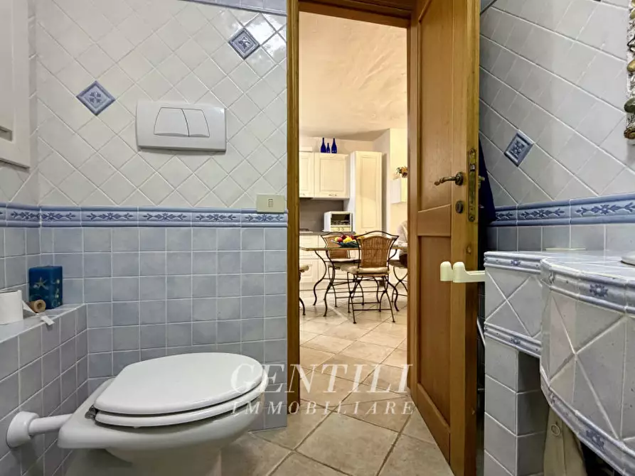 Immagine 7 di Appartamento in vendita  a Arzachena