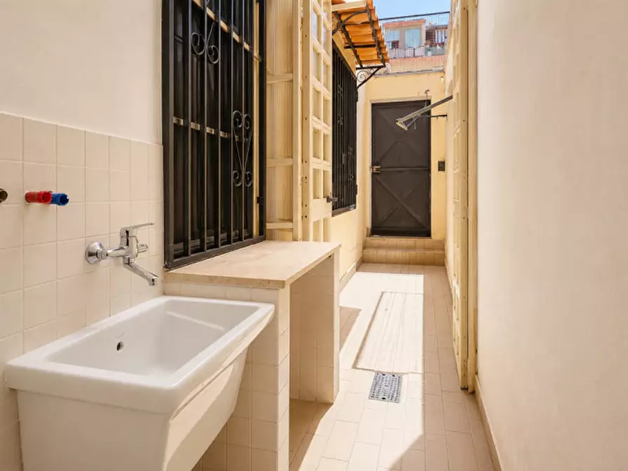 Immagine 24 di Appartamento in vendita  in Via Fratelli Campo 28 a Palermo
