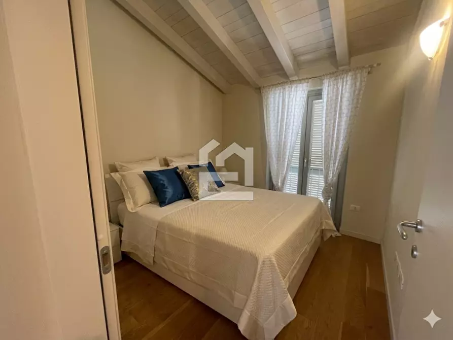 Immagine 11 di Villa in vendita  in via edera a Manerba Del Garda