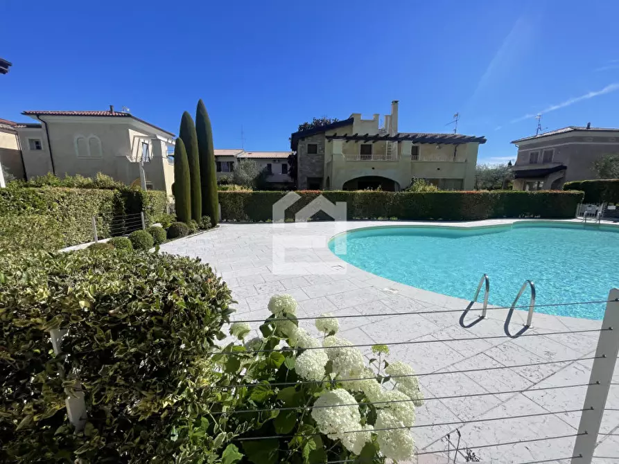 Immagine 15 di Villa in vendita  in via edera a Manerba Del Garda