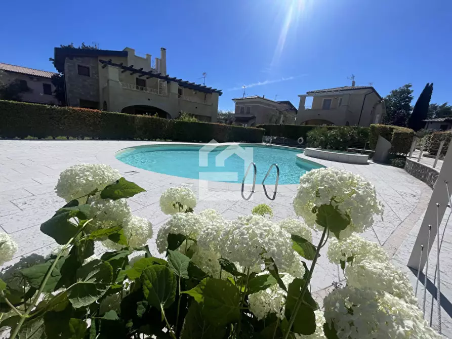 Immagine 16 di Villa in vendita  in via edera a Manerba Del Garda