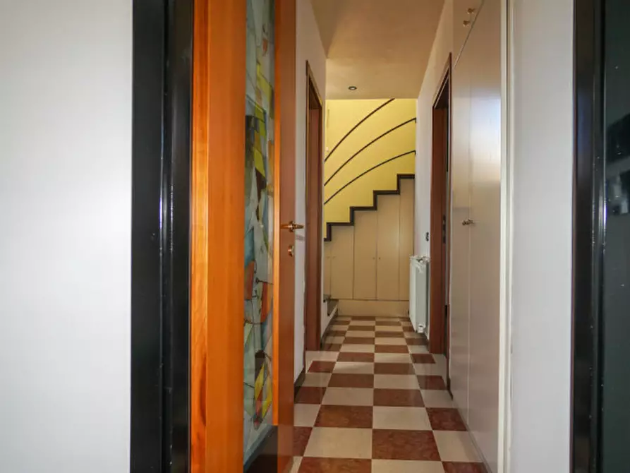 Immagine 8 di Appartamento in vendita  a Soave
