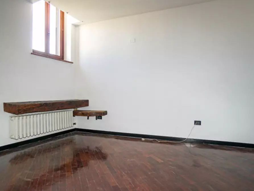 Immagine 9 di Appartamento in vendita  a Soave