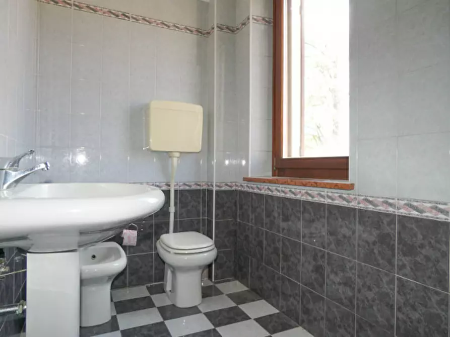 Immagine 10 di Appartamento in vendita  a Soave