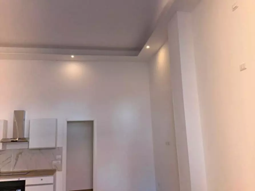 Immagine 3 di Appartamento in vendita  in Via Francesco Soave a Roma