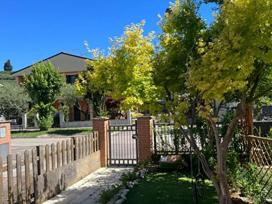 Immagine 29 di Villetta a schiera in vendita  in via roma a Nanto
