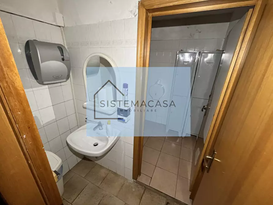 Immagine 19 di Attività commerciale in affitto  in Via San Pietro a Predappio