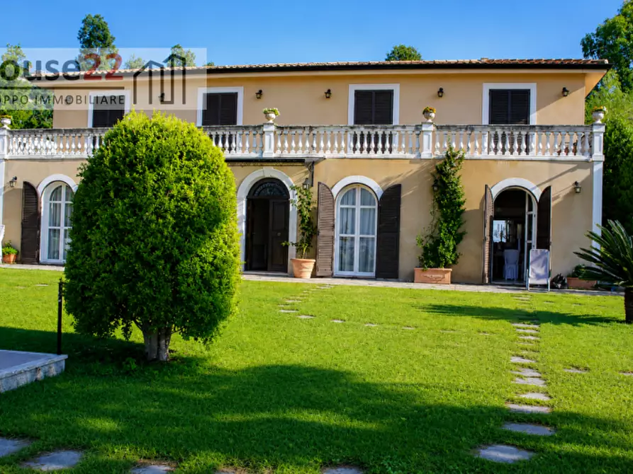Immagine 3 di Villa in vendita  in CONTRADA TUCCIARELLA 2 a Furnari