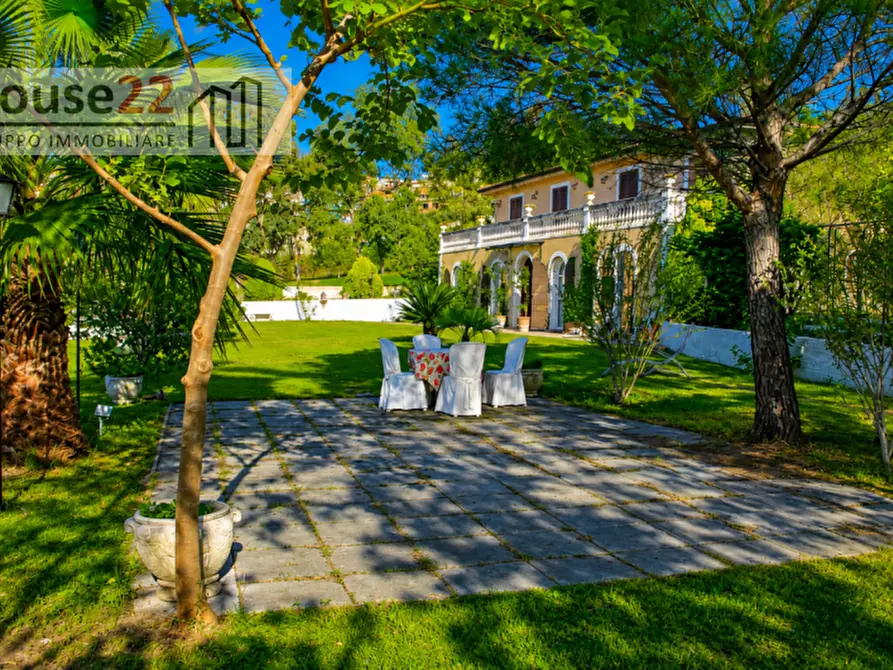 Immagine 5 di Villa in vendita  in CONTRADA TUCCIARELLA 2 a Furnari
