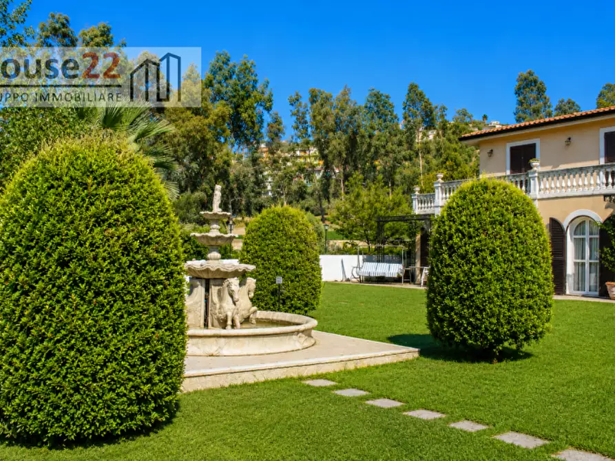 Immagine 6 di Villa in vendita  in CONTRADA TUCCIARELLA 2 a Furnari
