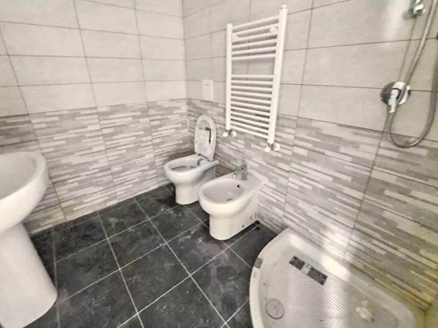 Immagine 8 di Appartamento in vendita  in Via Vittorio De Sica, N. 5-7 a Fiumicino